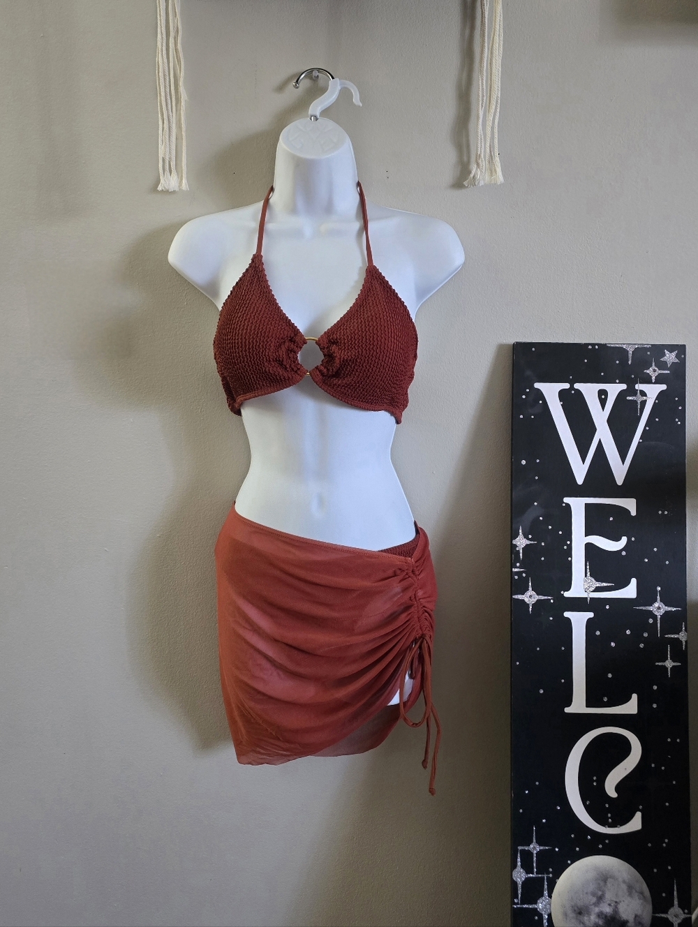 Rust Red Textured Halter Bikini Top with Ruched Skirt Set - Picture 7 of 8